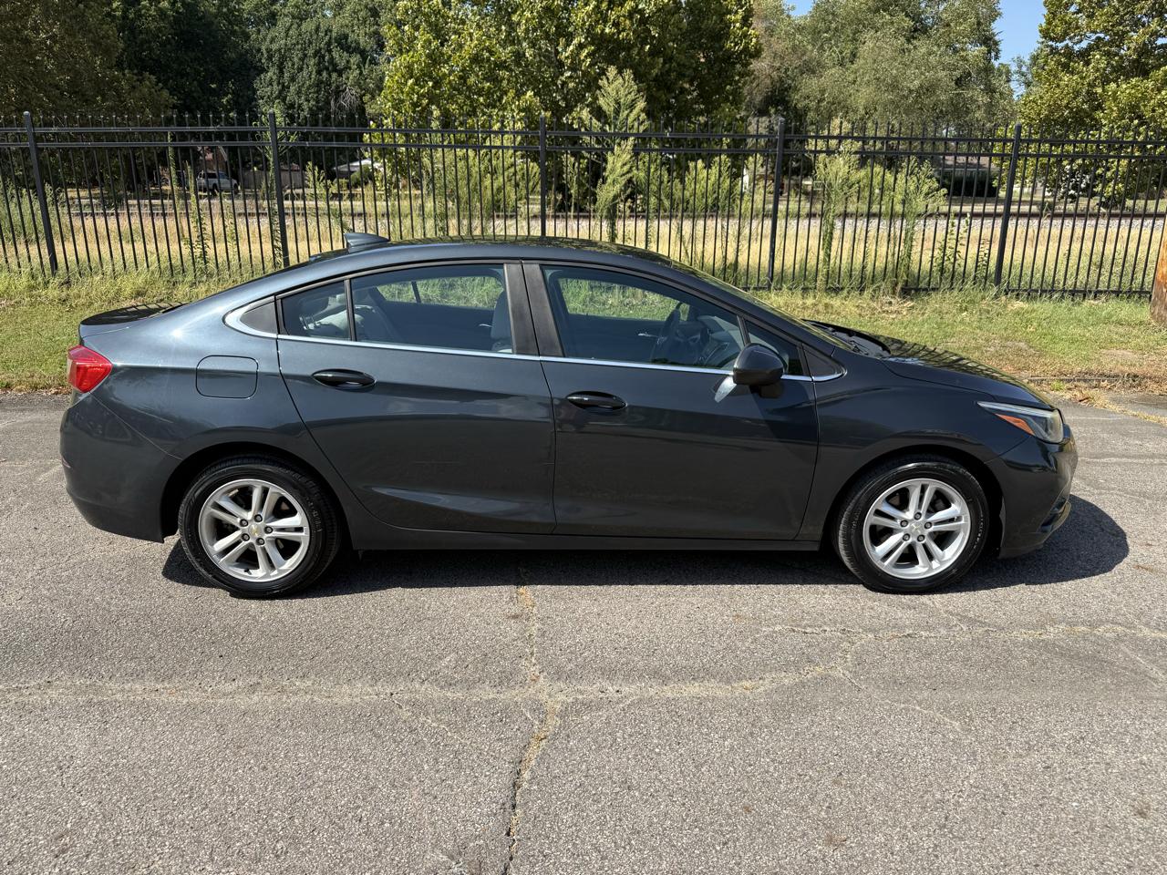 Chevrolet Cruze LT Auto 2017