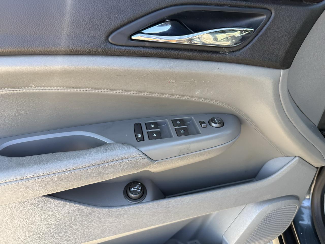 Cadillac SRX Luxury Collection 2010
