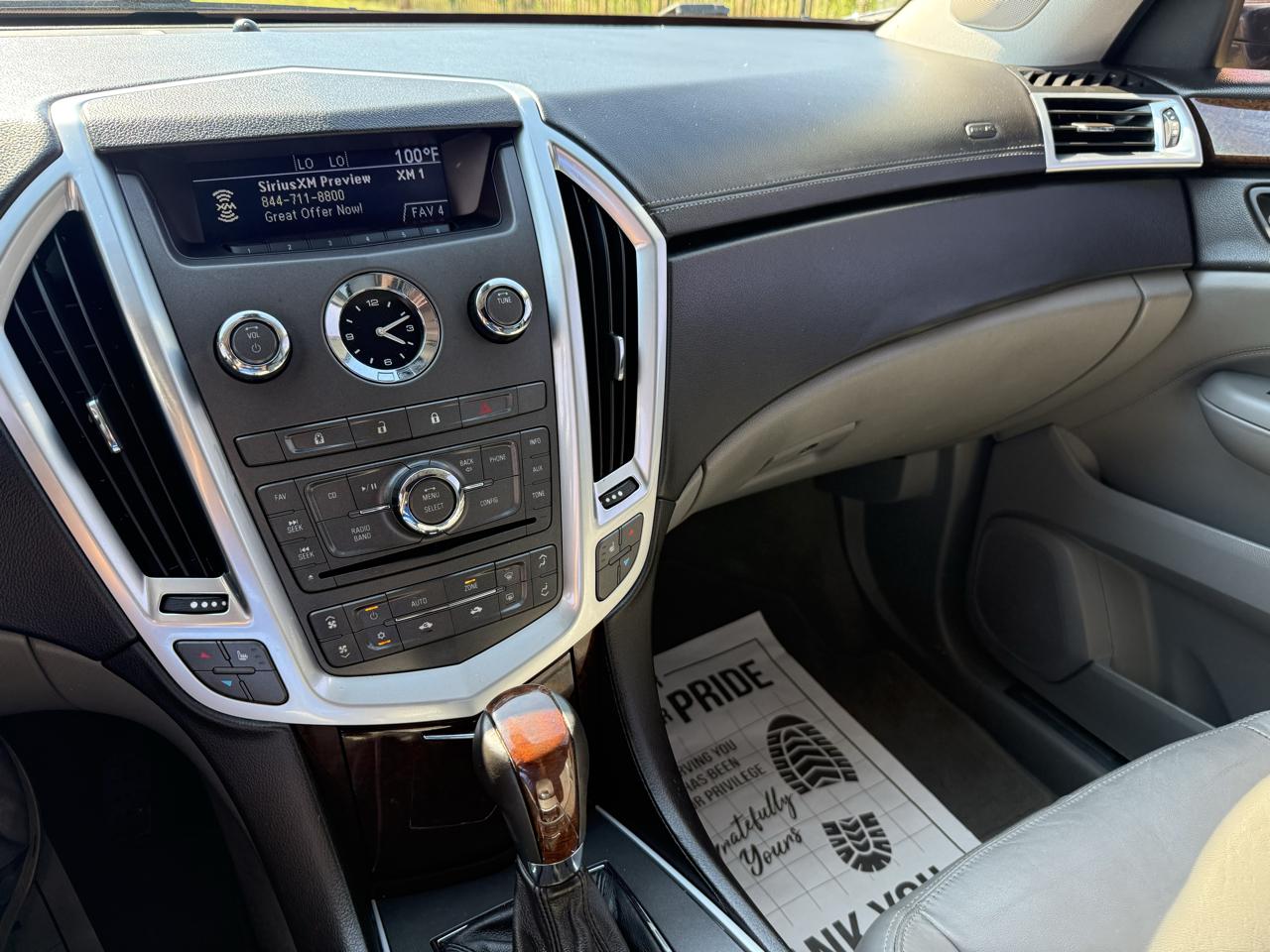 Cadillac SRX Luxury Collection 2010