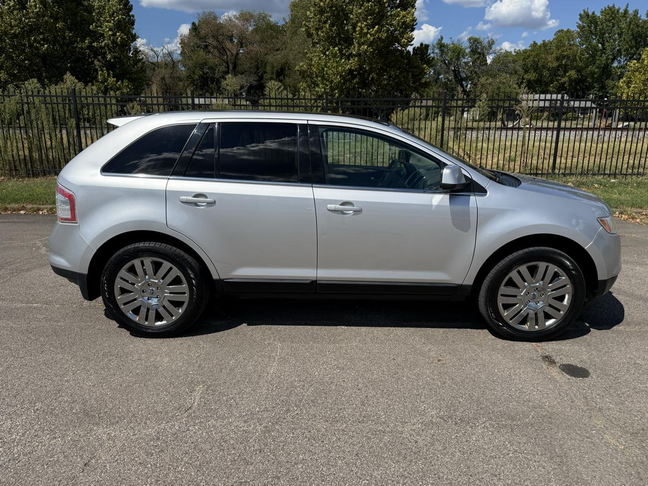 Ford Edge Limited FWD 2010