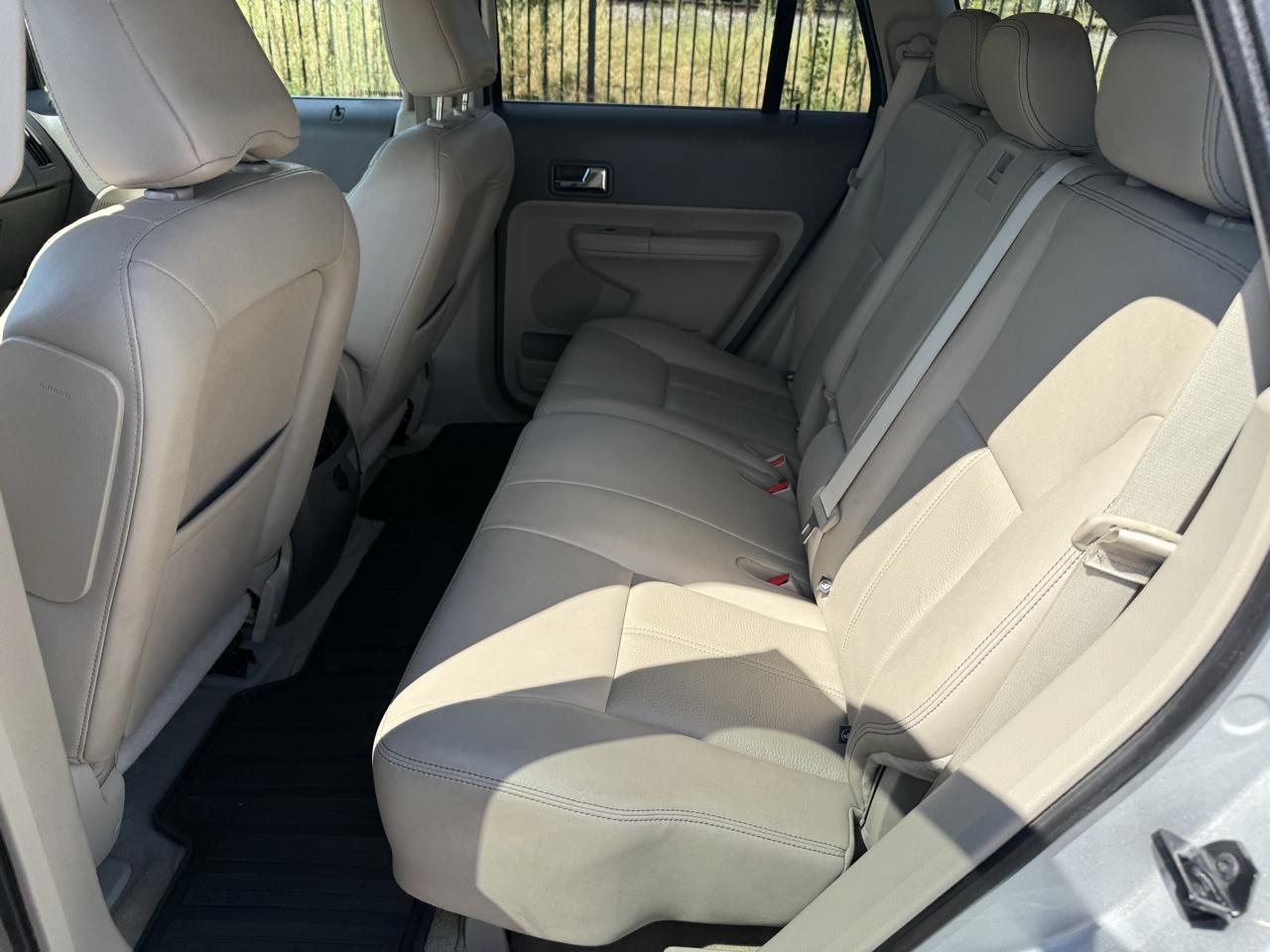 Ford Edge Limited FWD 2010