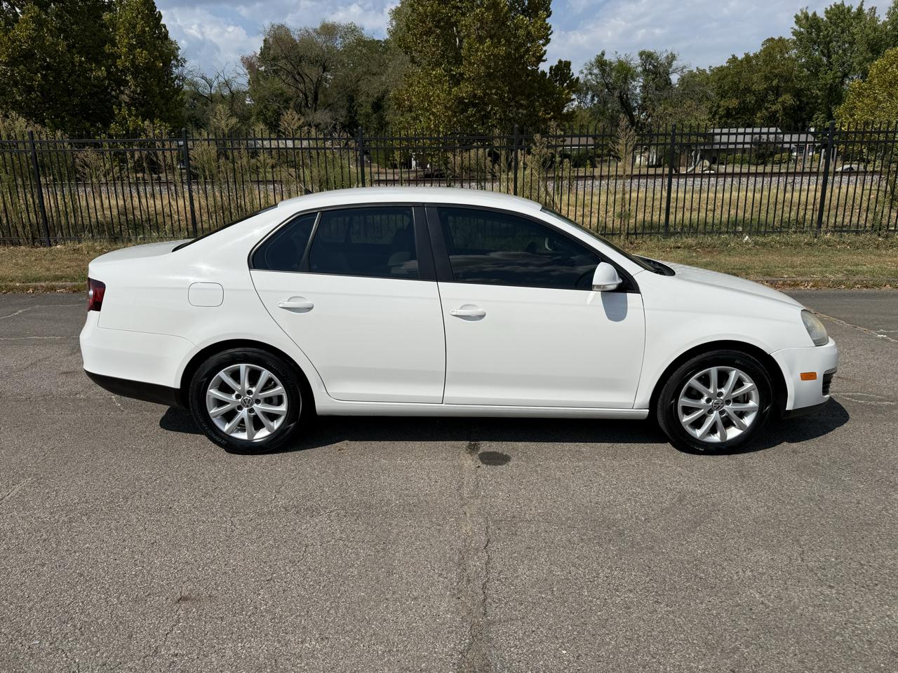Volkswagen Jetta S 2010