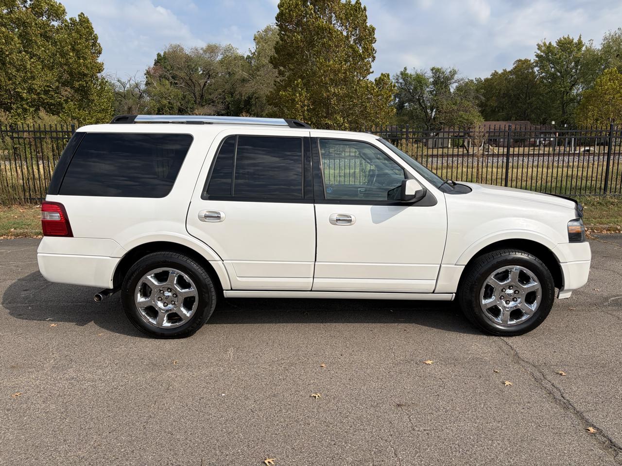 Ford Expedition Limited 2WD 2013