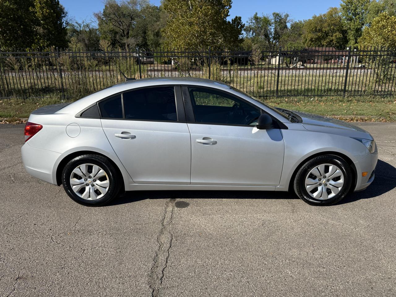 Chevrolet Cruze LS Auto 2014