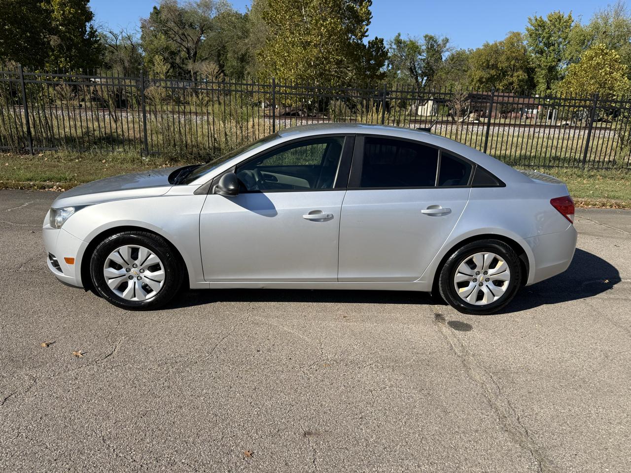 Chevrolet Cruze LS Auto 2014