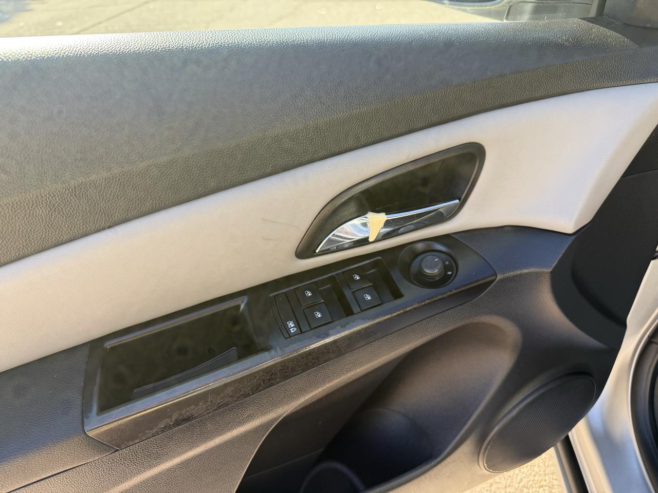 Chevrolet Cruze LS Auto 2014