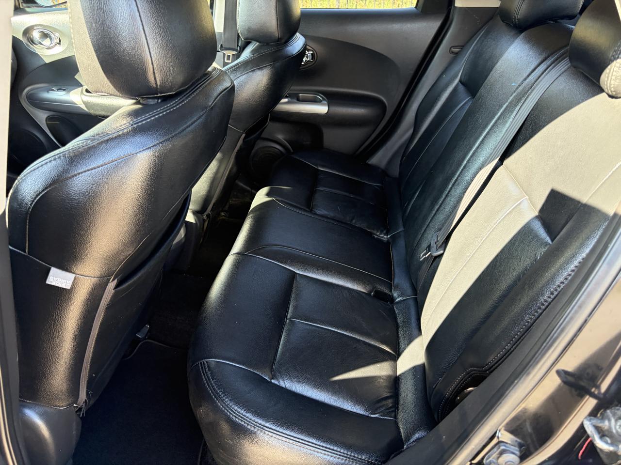 Nissan Juke S FWD 2011