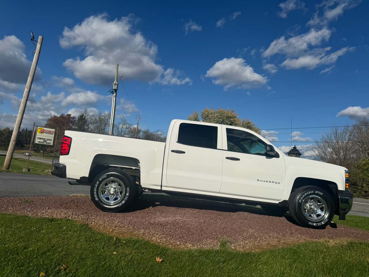 Chevrolet Silverado 1500 2WD Crew Cab 143.5" LS 2015 Chevrolet Silverado 1500 2WD Crew Cab 143.5" LS 2015