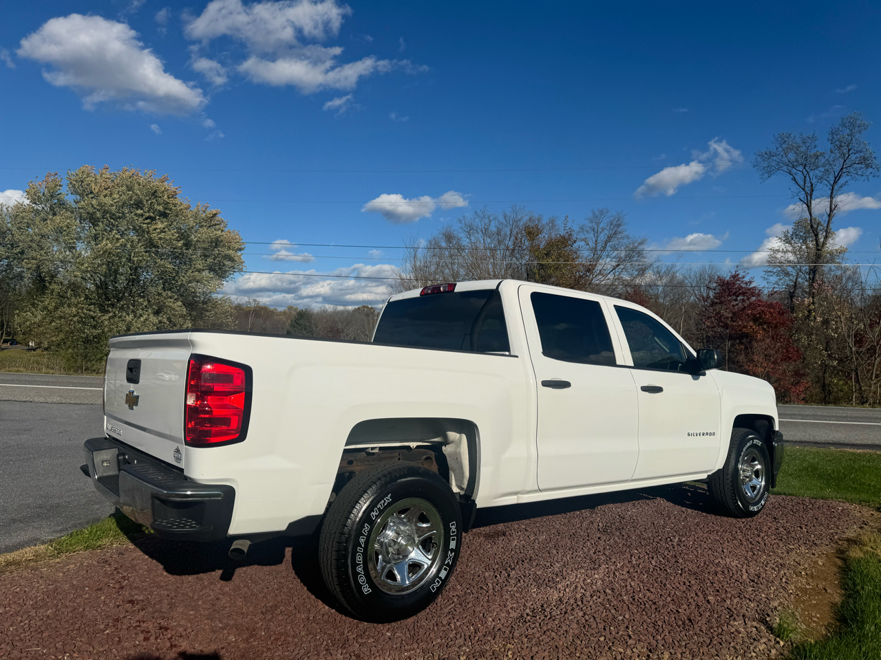 Chevrolet Silverado 1500 2WD Crew Cab 143.5" LS 2015 Chevrolet Silverado 1500 2WD Crew Cab 143.5" LS 2015