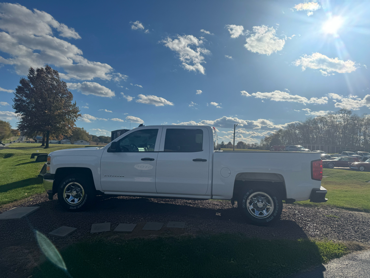 Chevrolet Silverado 1500 2WD Crew Cab 143.5" LS 2015 Chevrolet Silverado 1500 2WD Crew Cab 143.5" LS 2015