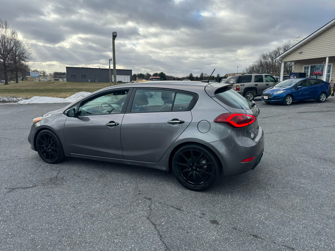 Kia Forte 5-Door 5dr HB Auto SX 2015