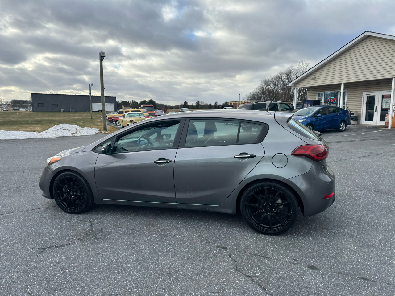 Kia Forte 5-Door 5dr HB Auto SX 2015
