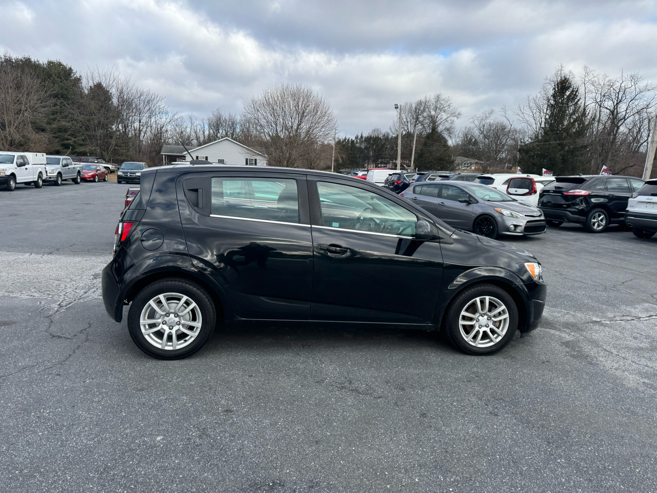 Chevrolet Sonic 5dr HB Auto LT 2016