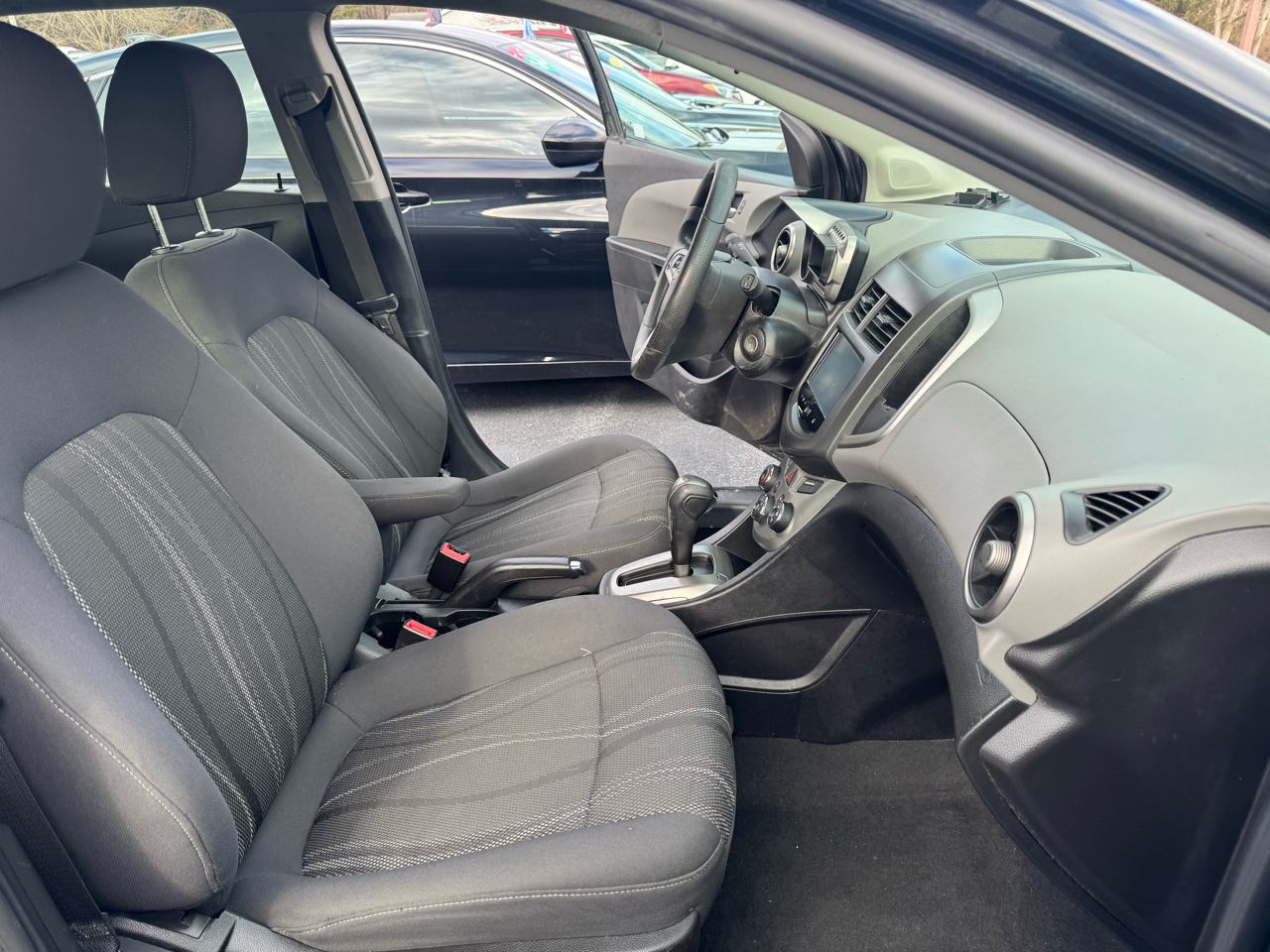 Chevrolet Sonic 5dr HB Auto LT 2016