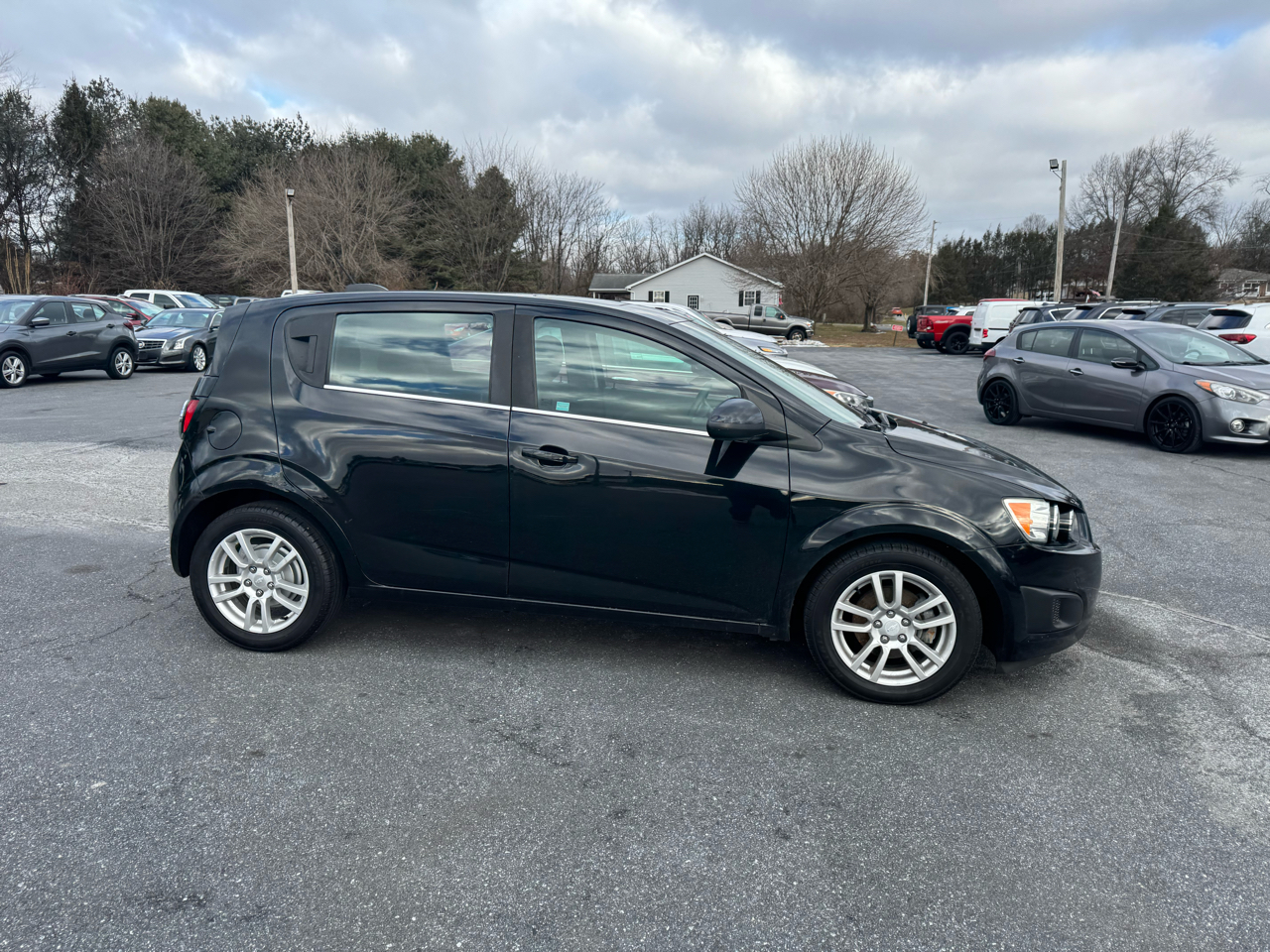 Chevrolet Sonic 5dr HB Auto LT 2016