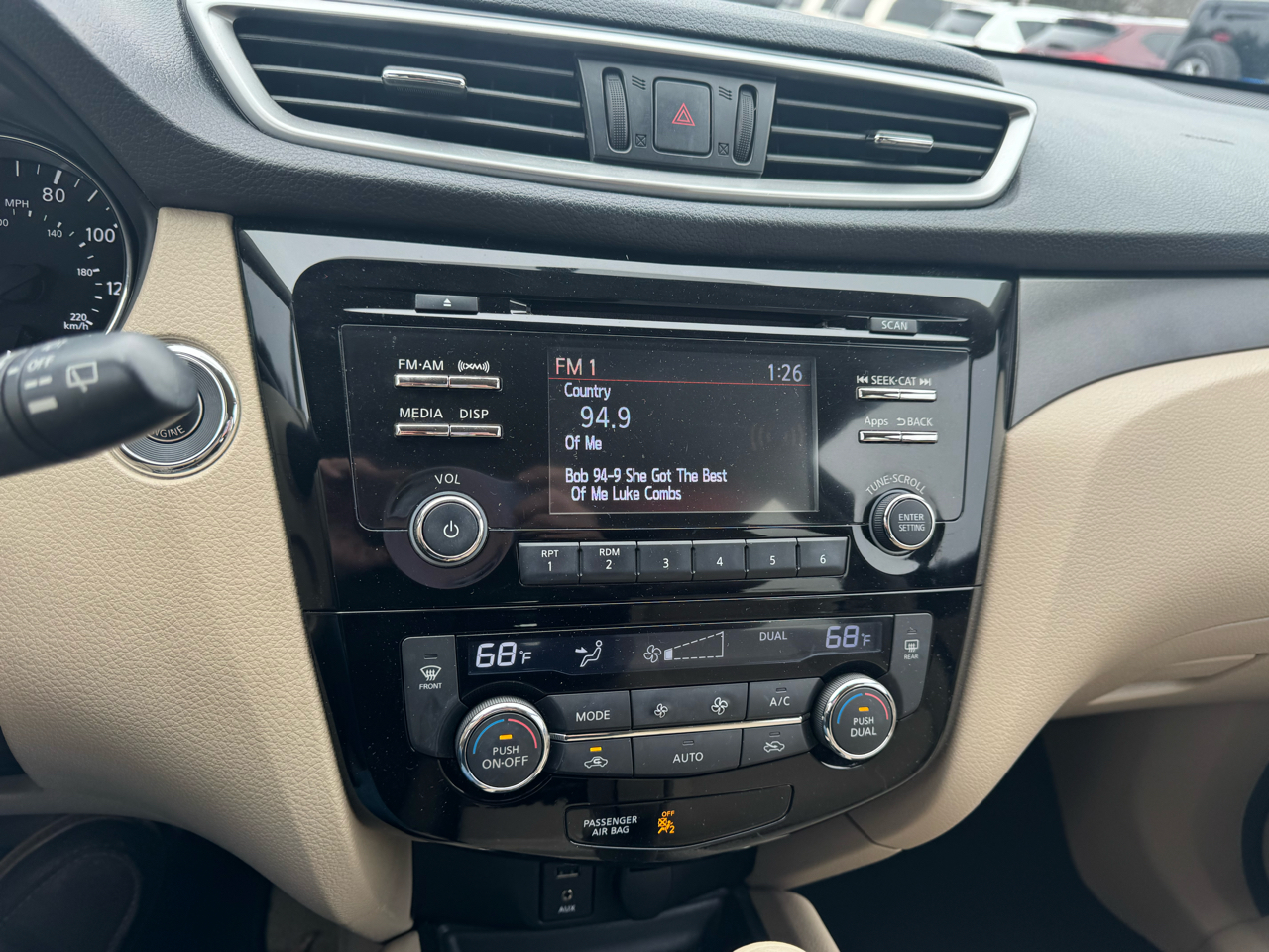 Nissan Rogue FWD 4dr SV 2015