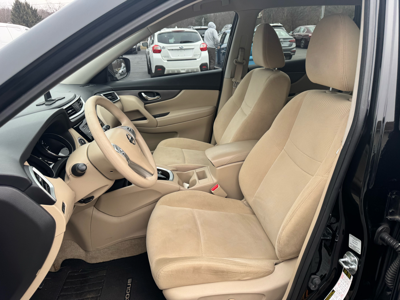 Nissan Rogue FWD 4dr SV 2015