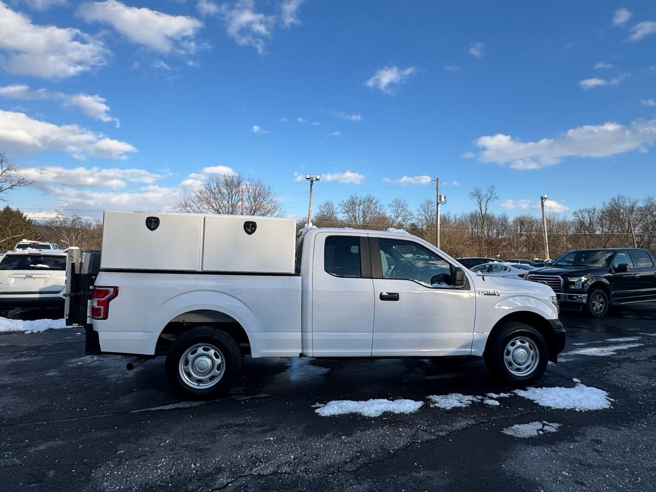 Ford F-150 XL 2WD SuperCab 8' Box 2018