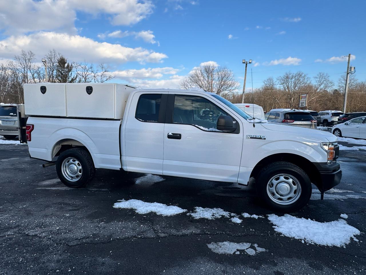 Ford F-150 XL 2WD SuperCab 8' Box 2018