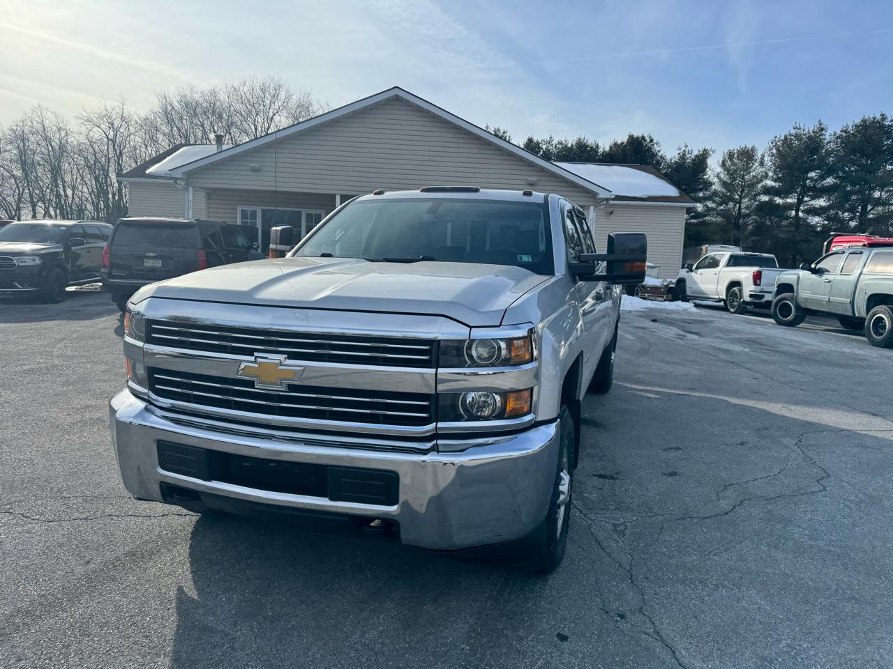 Chevrolet Silverado 2500HD 4WD Crew Cab 167.7" Work Truck 2018
