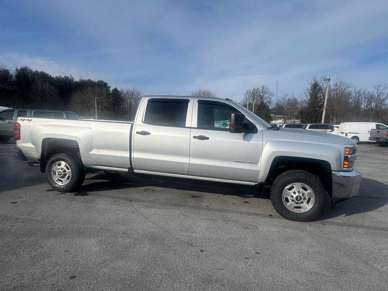 Chevrolet Silverado 2500HD 4WD Crew Cab 167.7" Work Truck 2018