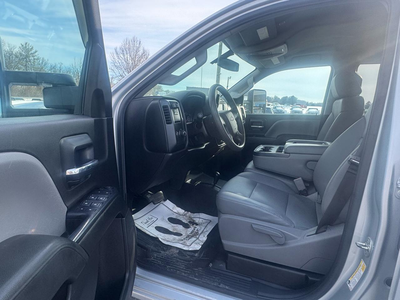 Chevrolet Silverado 2500HD 4WD Crew Cab 167.7" Work Truck 2018