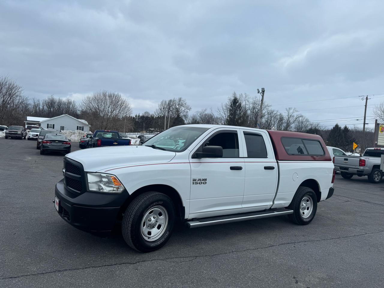 RAM 1500 4WD Quad Cab 140.5" Tradesman 2016