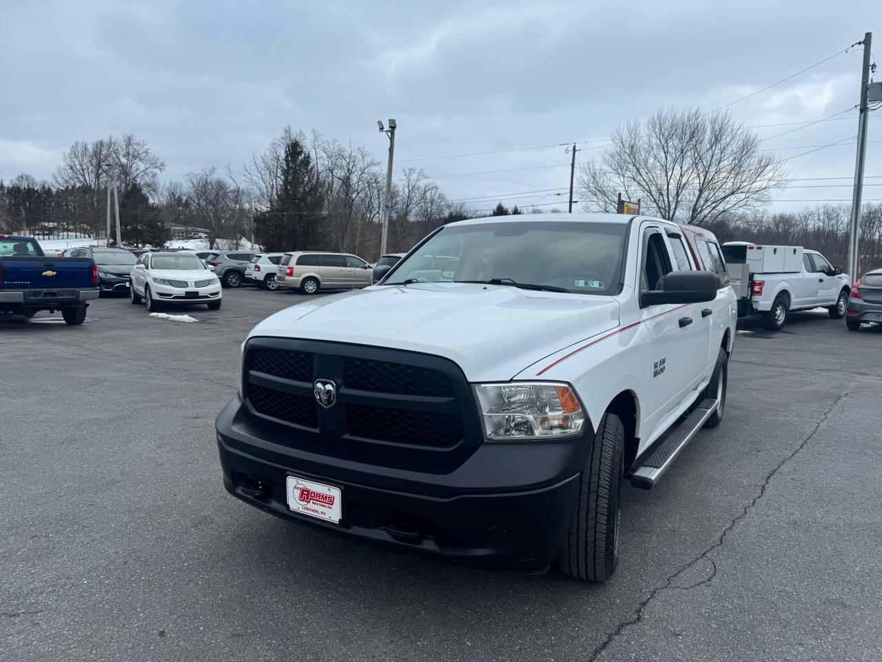 RAM 1500 4WD Quad Cab 140.5" Tradesman 2016