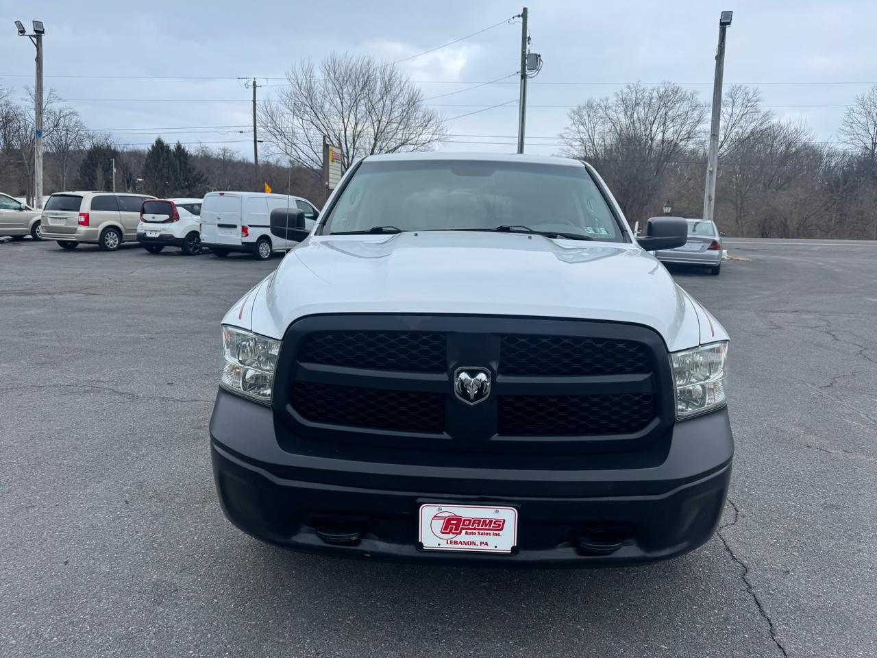 RAM 1500 4WD Quad Cab 140.5" Tradesman 2016