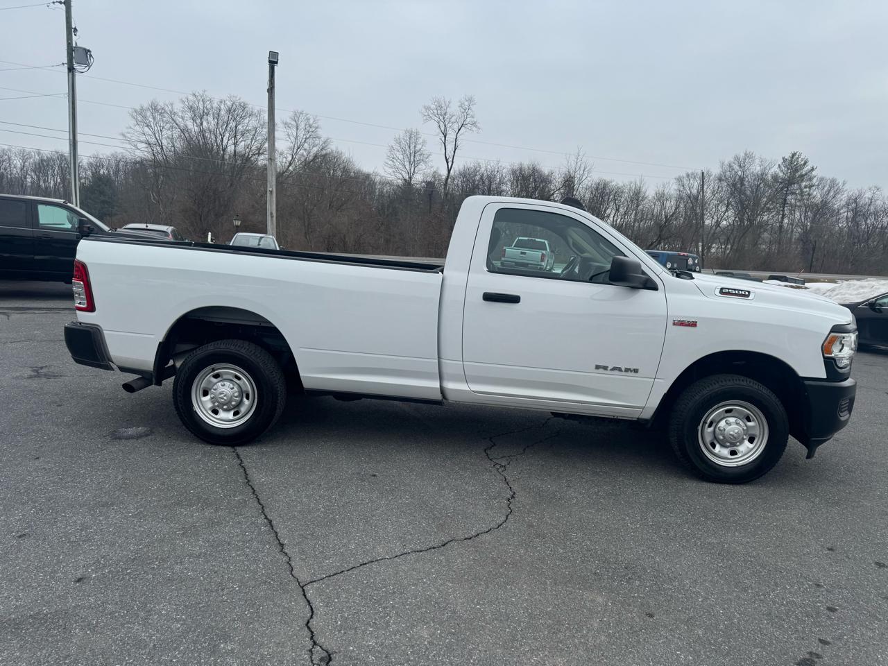 RAM 2500 Tradesman 4x2 Reg Cab 8' Box 2019