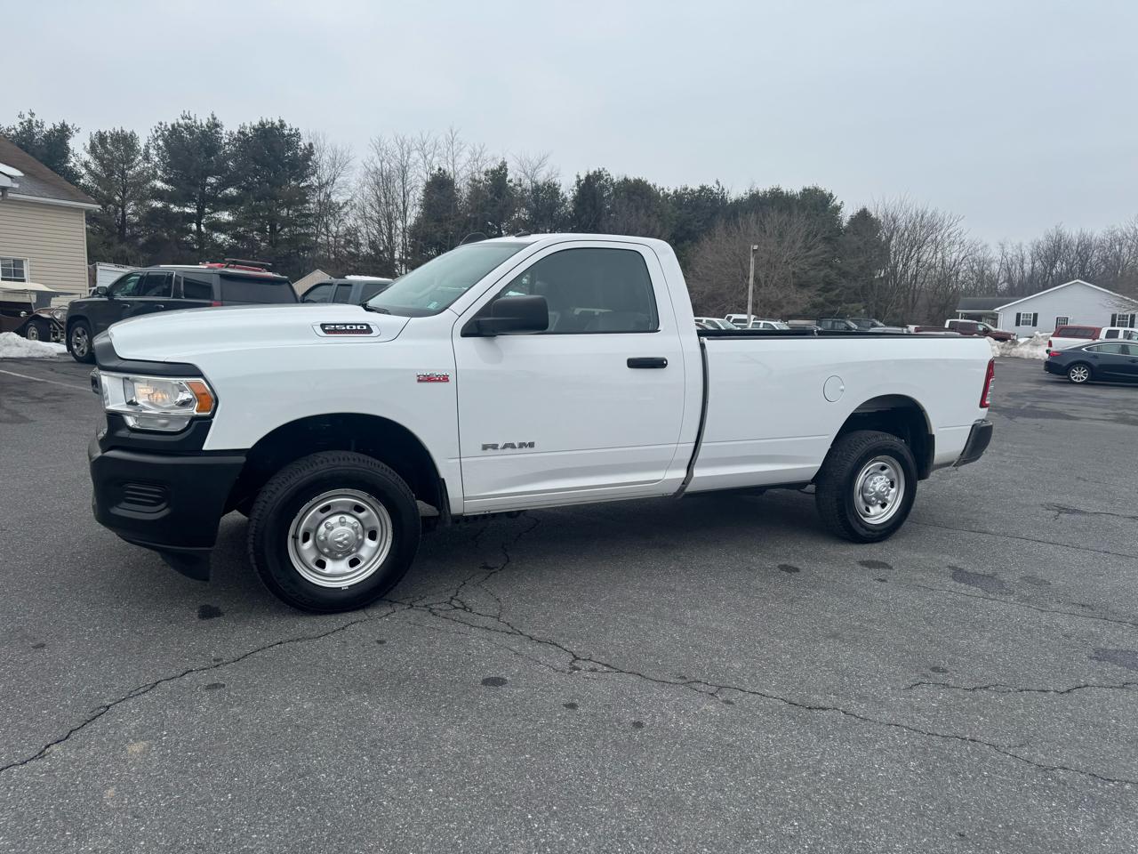 RAM 2500 Tradesman 4x2 Reg Cab 8' Box 2019