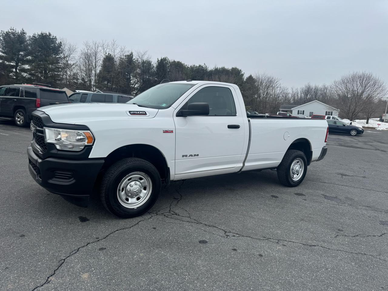 RAM 2500 Tradesman 4x2 Reg Cab 8' Box 2019