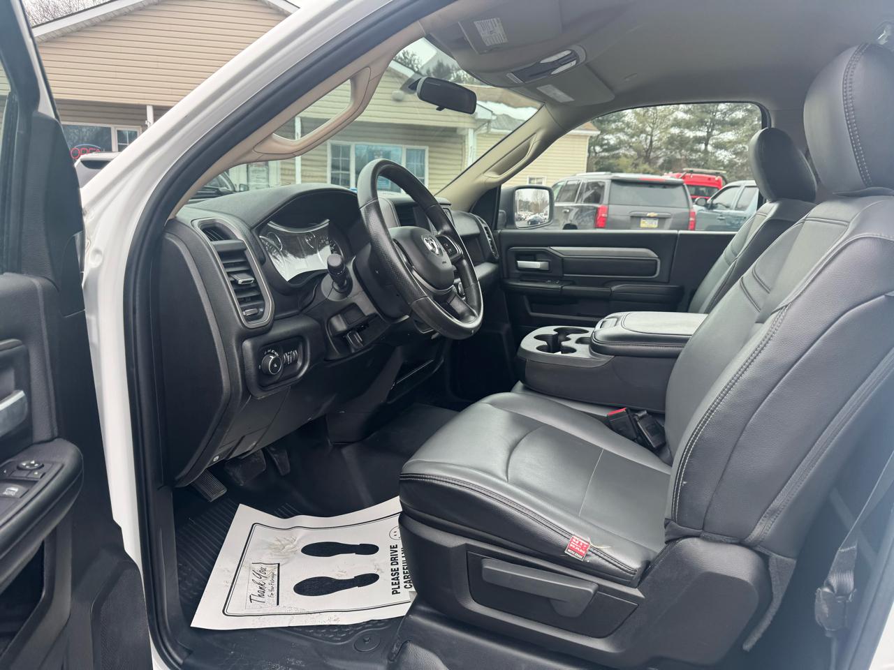 RAM 2500 Tradesman 4x2 Reg Cab 8' Box 2019