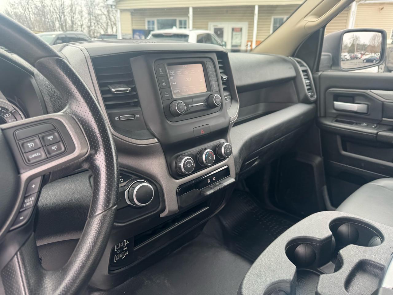 RAM 2500 Tradesman 4x2 Reg Cab 8' Box 2019