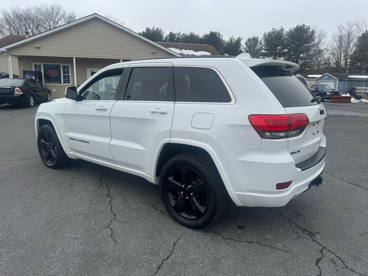 Jeep Grand Cherokee 4WD 4dr Altitude 2015