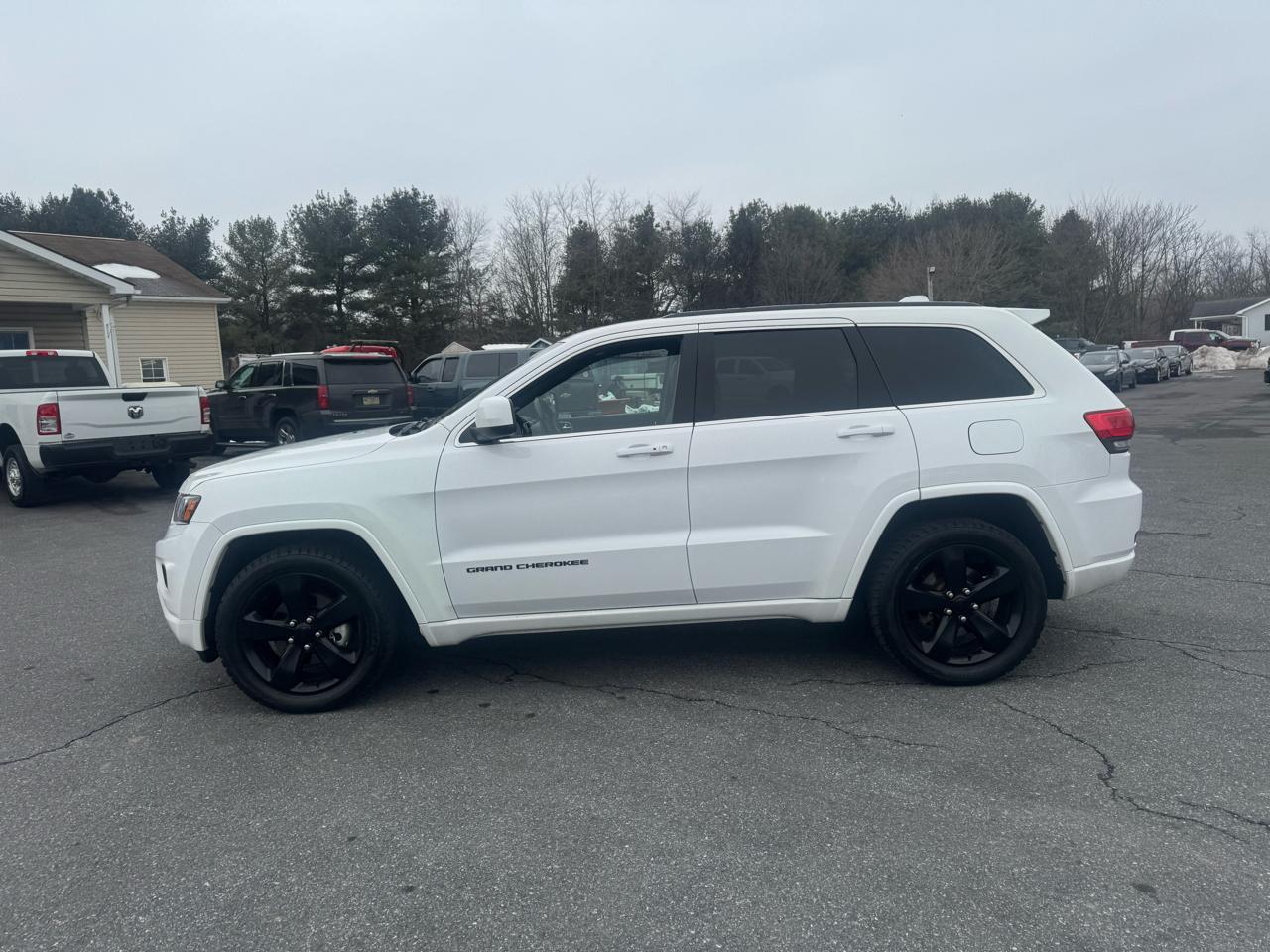 Jeep Grand Cherokee 4WD 4dr Altitude 2015