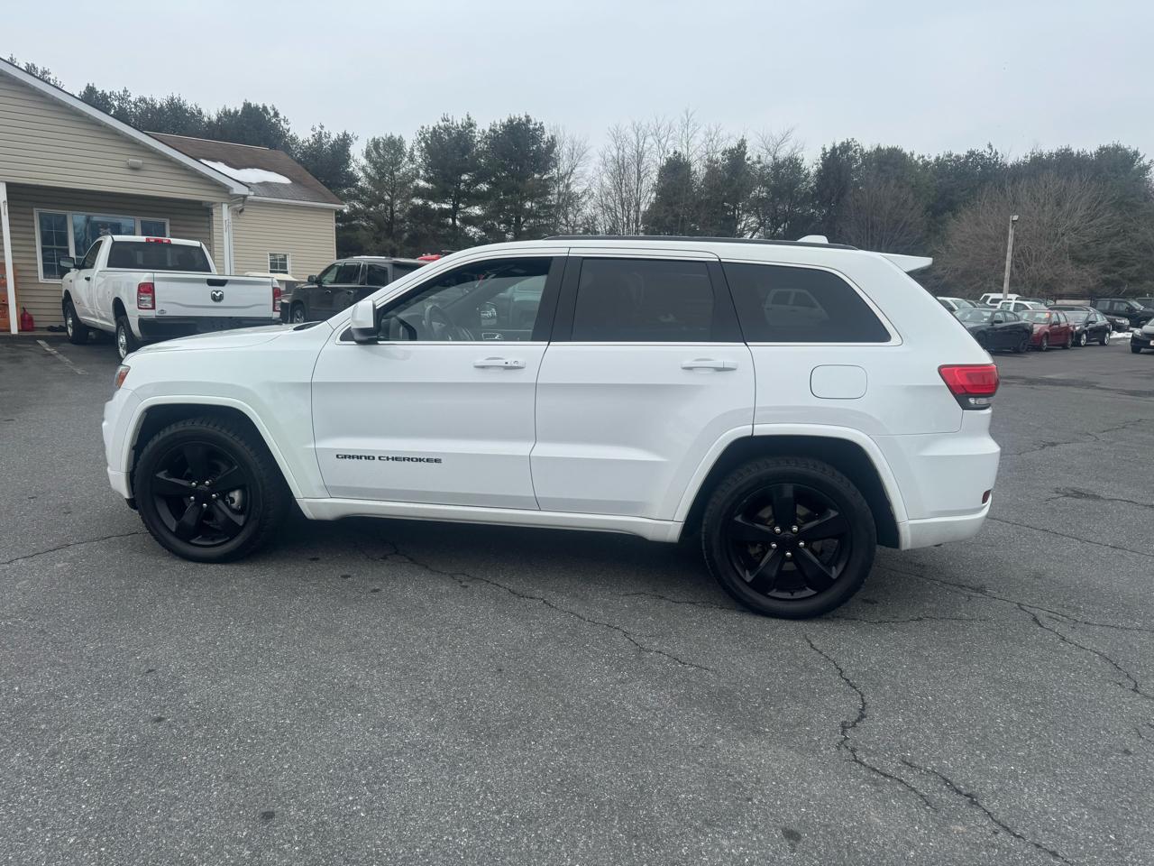 Jeep Grand Cherokee 4WD 4dr Altitude 2015