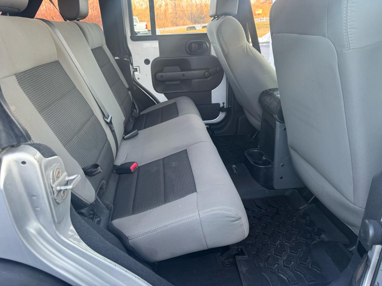 Jeep Wrangler 4WD 4dr Unlimited X 2008