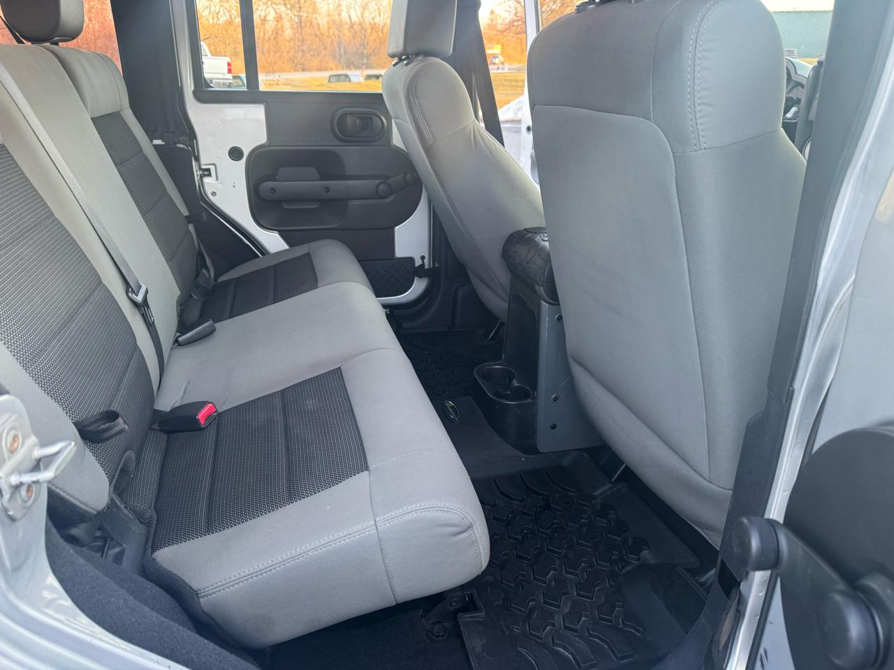 Jeep Wrangler 4WD 4dr Unlimited X 2008