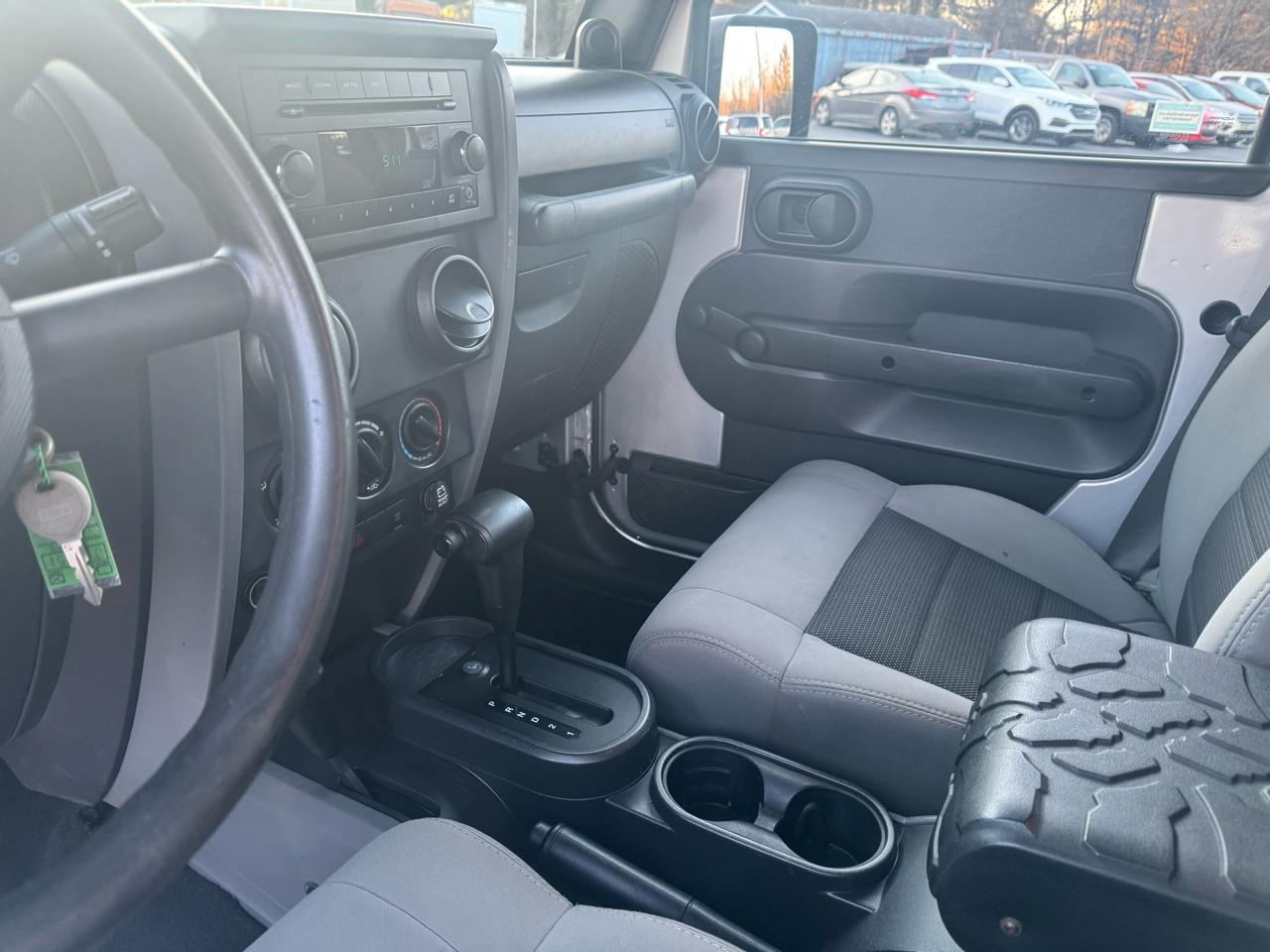 Jeep Wrangler 4WD 4dr Unlimited X 2008