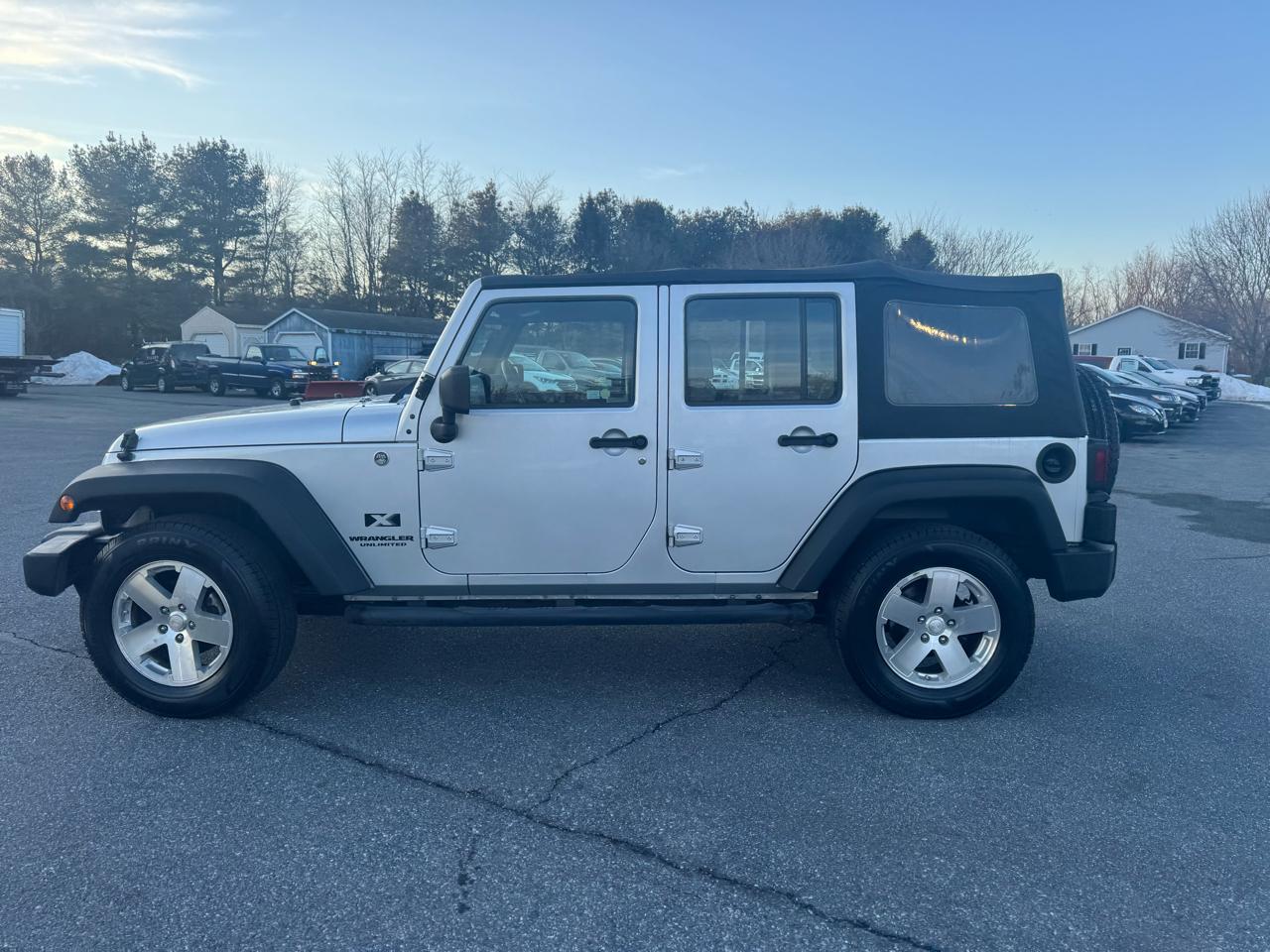 Jeep Wrangler 4WD 4dr Unlimited X 2008