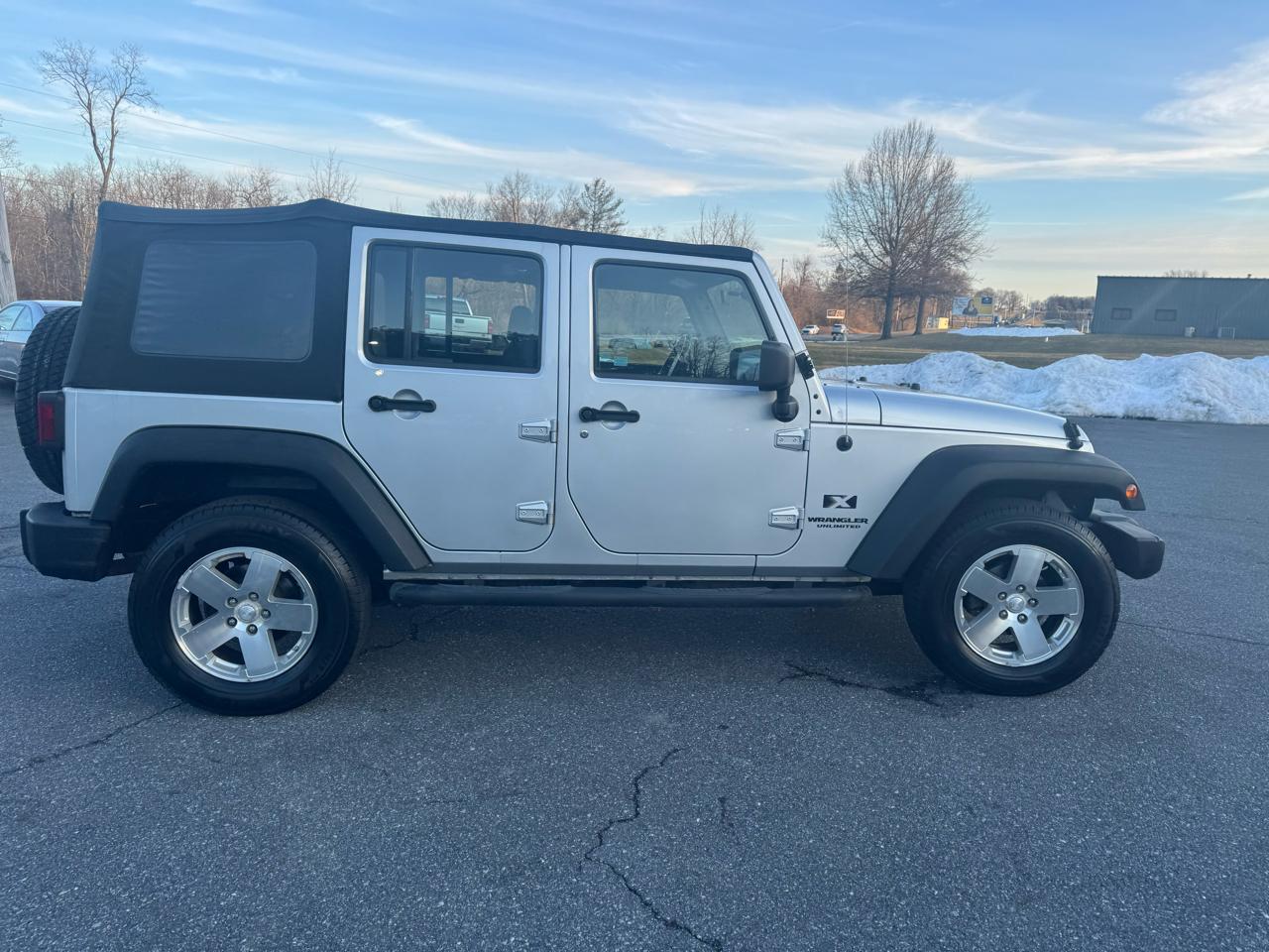 Jeep Wrangler 4WD 4dr Unlimited X 2008