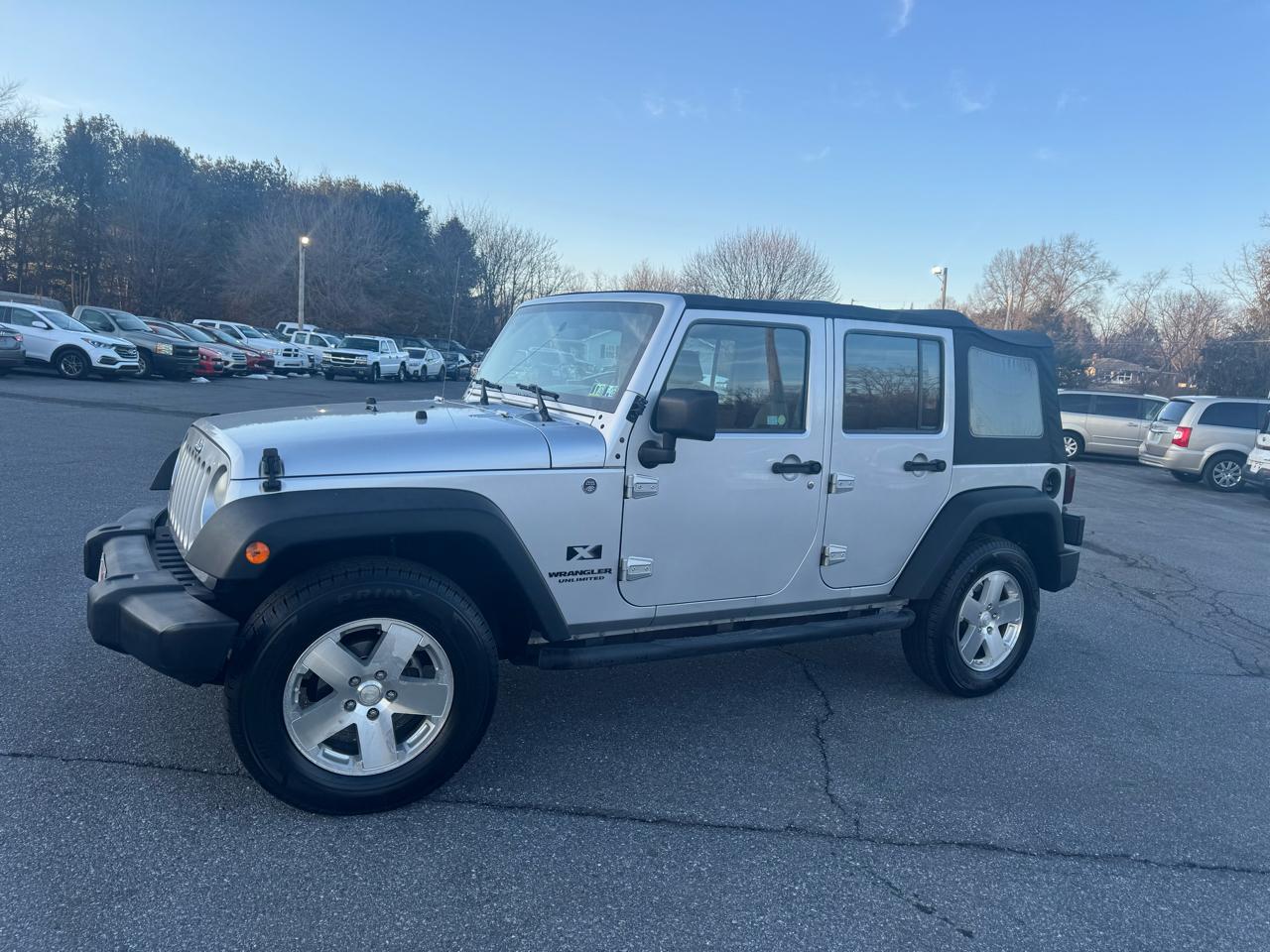 Jeep Wrangler 4WD 4dr Unlimited X 2008