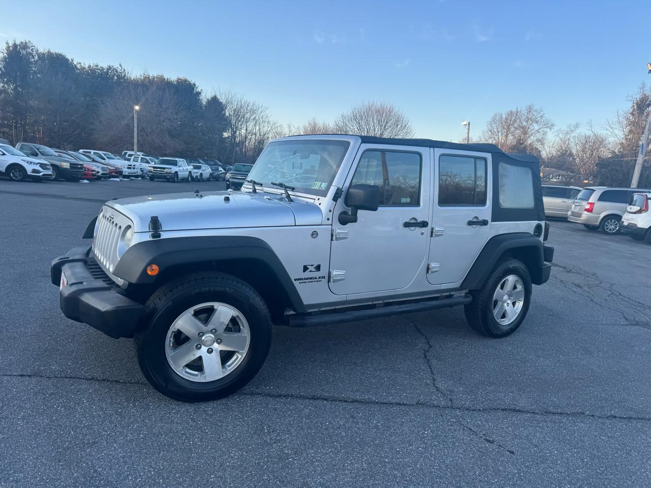 Jeep Wrangler 4WD 4dr Unlimited X 2008