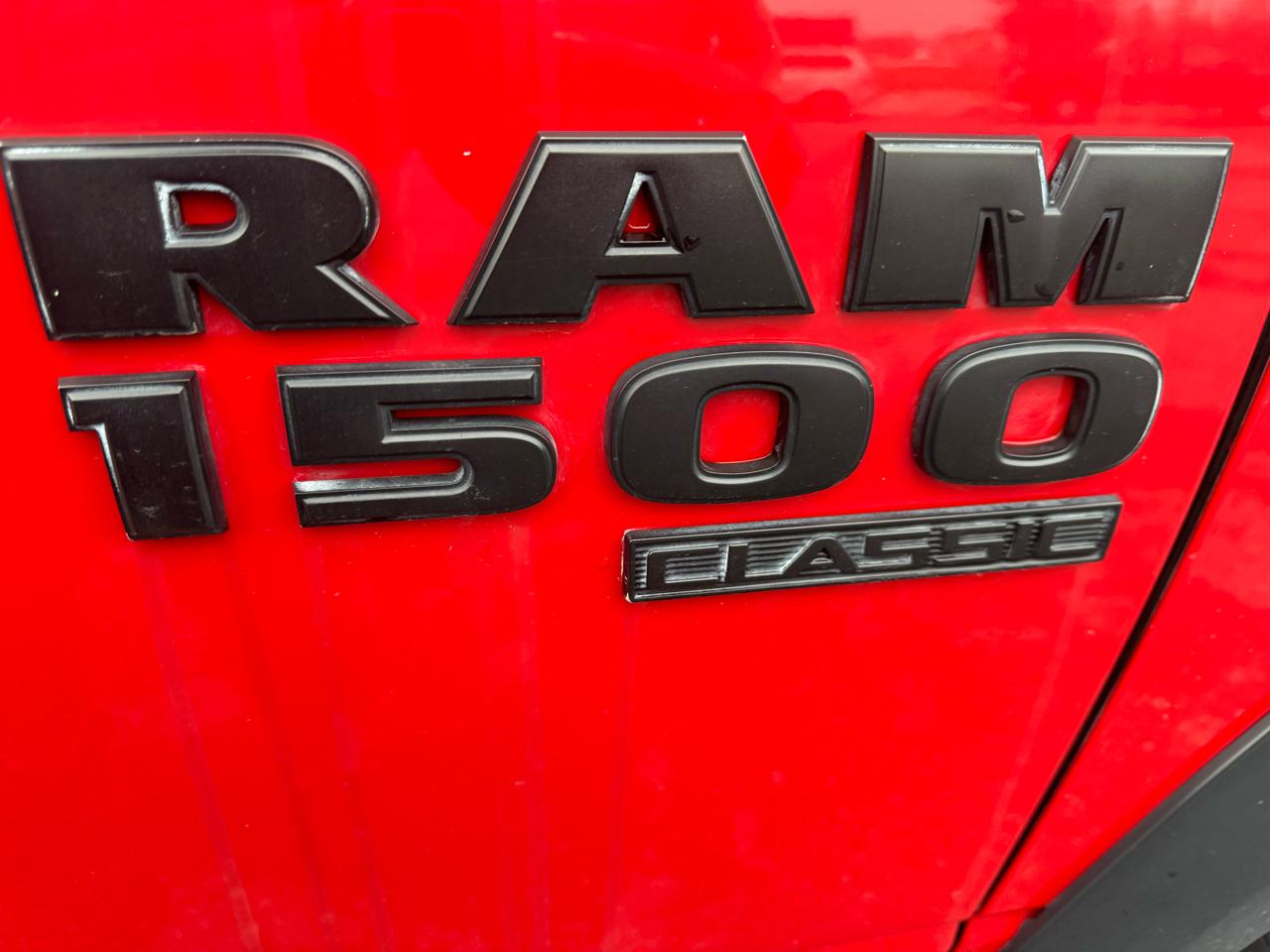 RAM 1500 Classic Warlock 4x4 Quad Cab 6'4" Box 2019