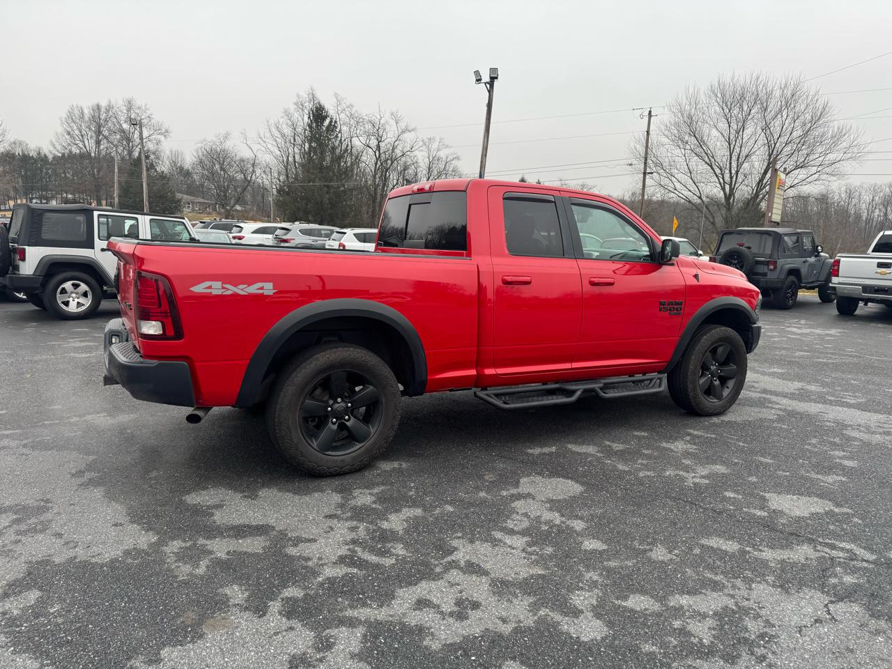 RAM 1500 Classic Warlock 4x4 Quad Cab 6'4" Box 2019