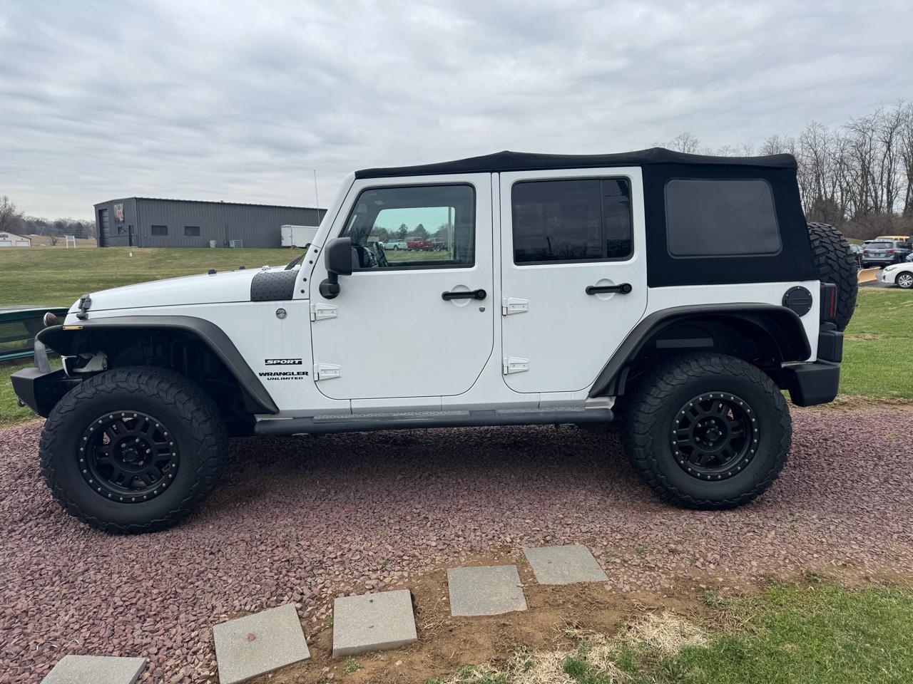 Jeep Wrangler Unlimited 4WD 4dr Sport 2014
