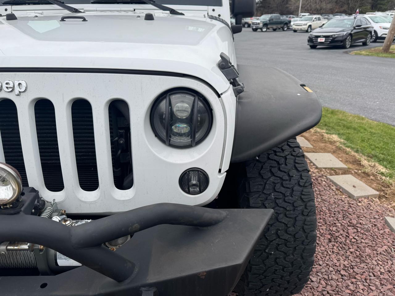 Jeep Wrangler Unlimited 4WD 4dr Sport 2014