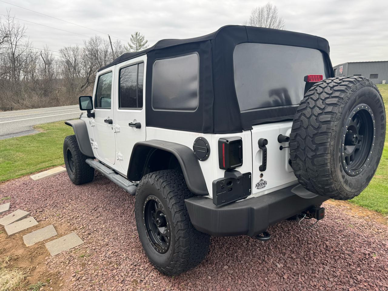 Jeep Wrangler Unlimited 4WD 4dr Sport 2014