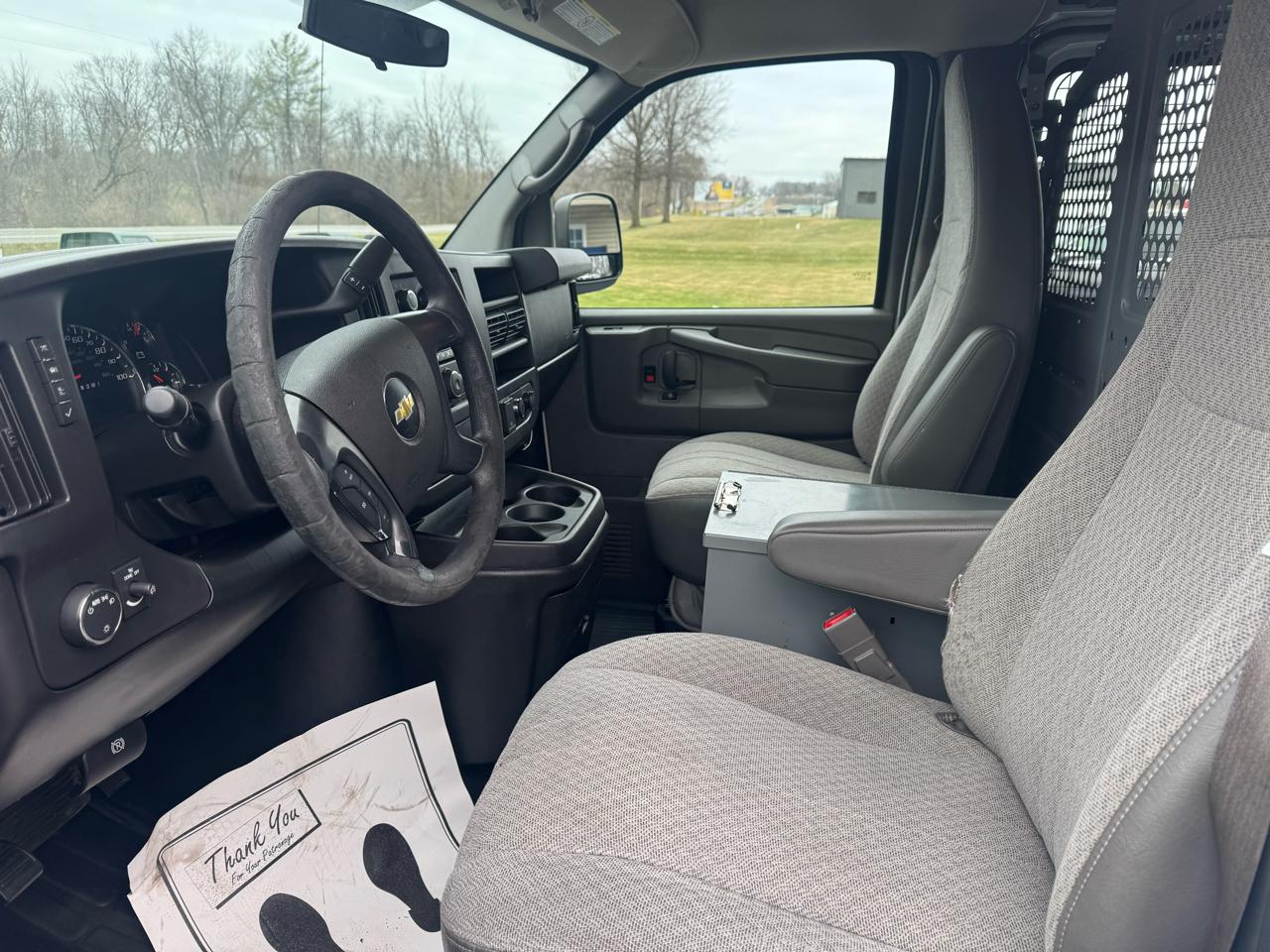 Chevrolet Express Cargo Van RWD 2500 135" 2015